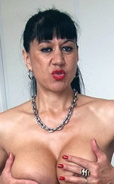 Actrice amatrice Titaina