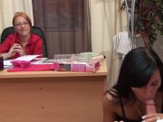 Bettina Cox adore les bites